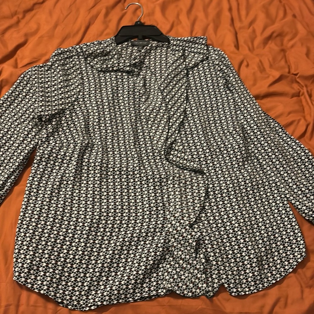 ruffle button down top